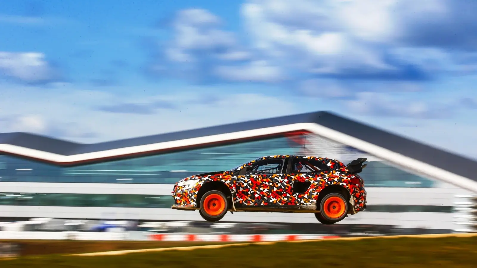 FIA World Rallycross 2018 is about to kick off [w/video]