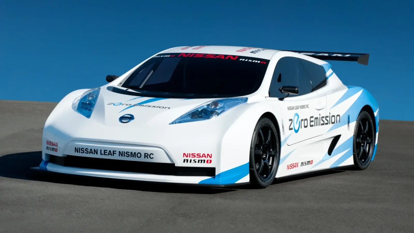 Nissan to make SA motorsport history at Simola Hillclimb