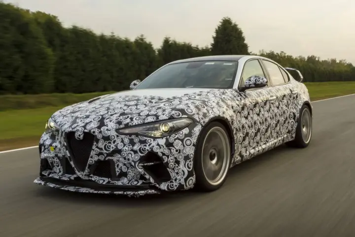 Alfa Romeo Giulia GTA Testing [w/video]