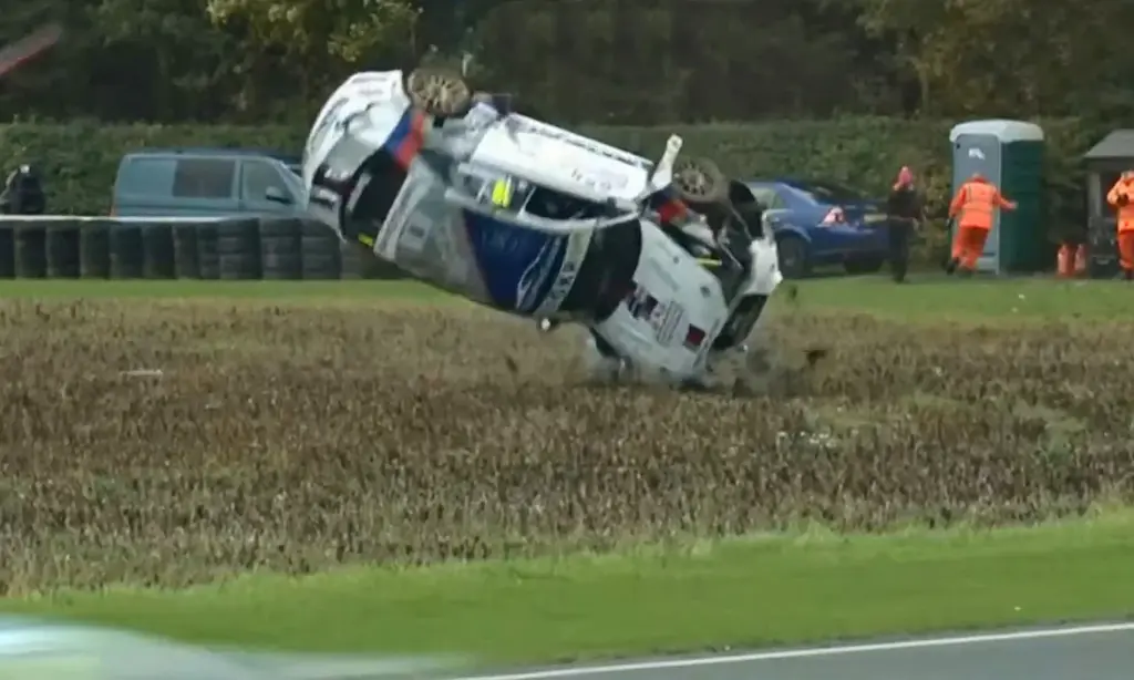 Touring Car Crashes [videos]