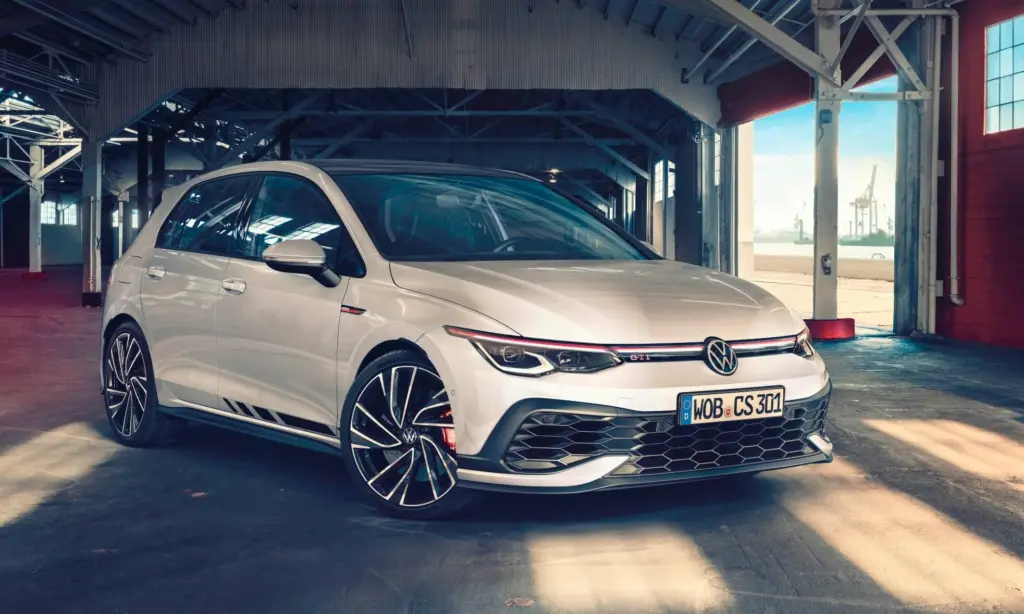 VW Golf GTI Clubsport Debuts