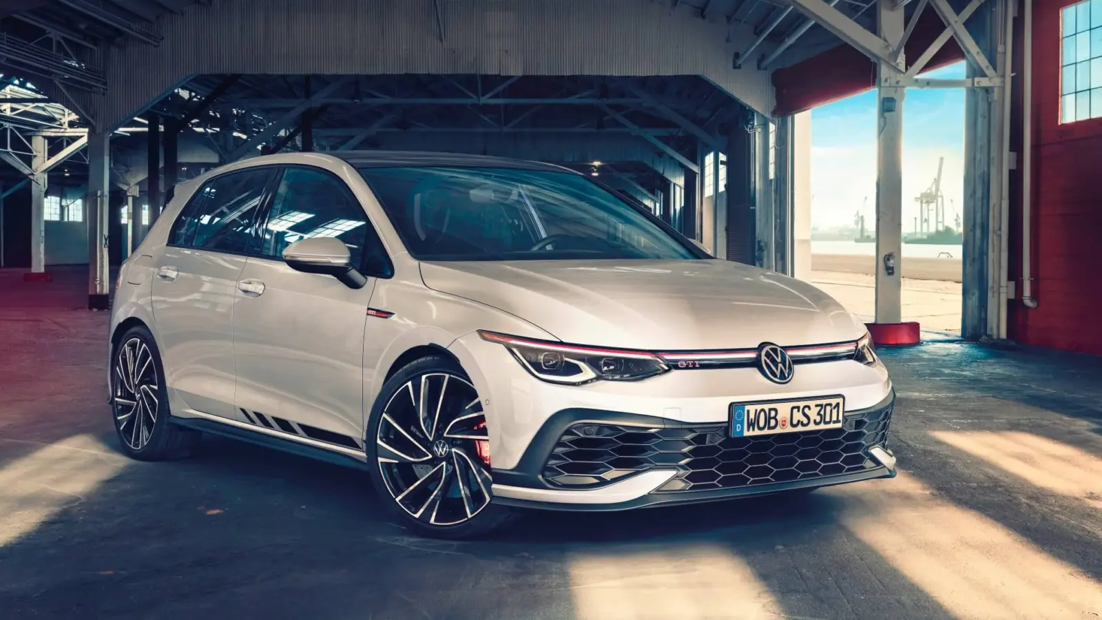 VW Golf GTI Clubsport Debuts