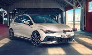VW Golf GTI Clubsport Debuts