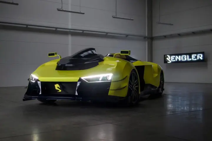 Engler FF SuperQuad Is V10 Powered Lunacy [w/video]