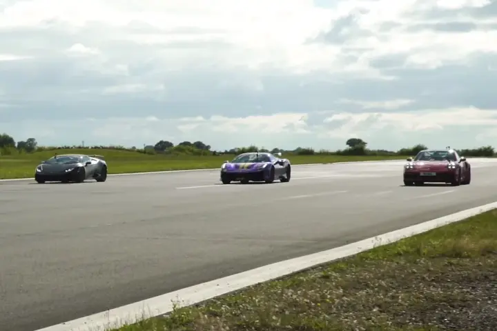 Super Coupe Drag Race [video]