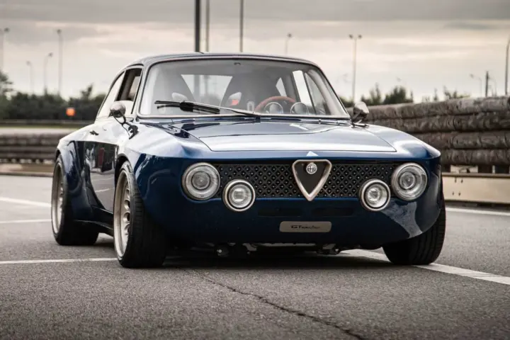 Totem Automobili Electric Alfa Romeo GT [w/video]