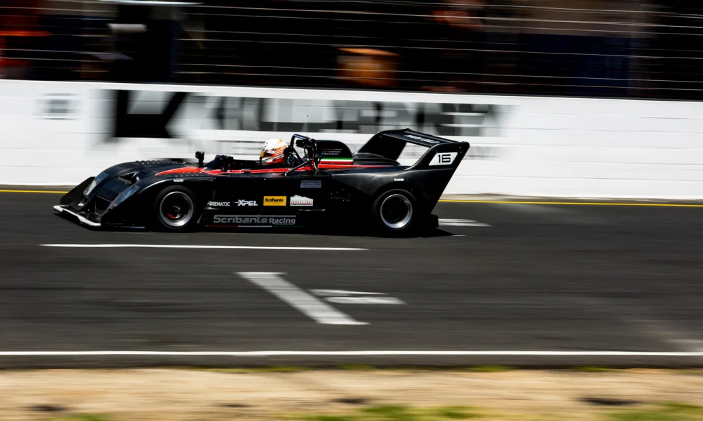 The Chevron of Silvio Scribante at full speed down the Killarney Raceway main straight. Franco Scribante Racing claimed overall victory at the SA 9 Hour with 347 laps completed covering over 1 133 km in the process.
