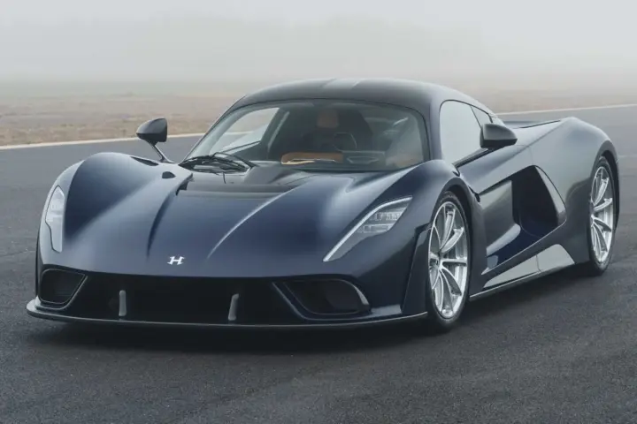 Twin-turbocharged, 1 335 kW Hennessey Venom F5 Debuts [w/video]