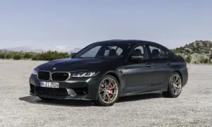UPDATED: BMW M5 CS Debuts [w/video]