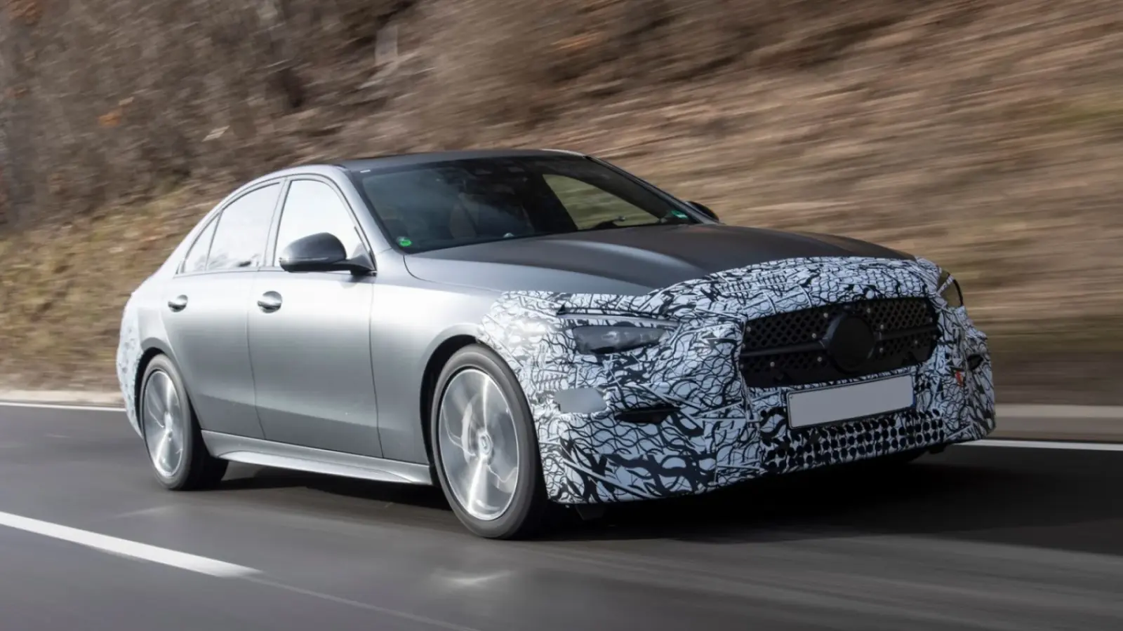 Mercedes-Benz W206 C-Class First Look [video]