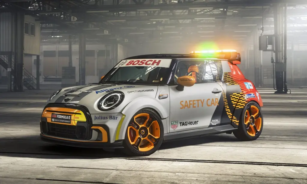 Mini Electric Pacesetter – Safety Car of Formula E [w/video]