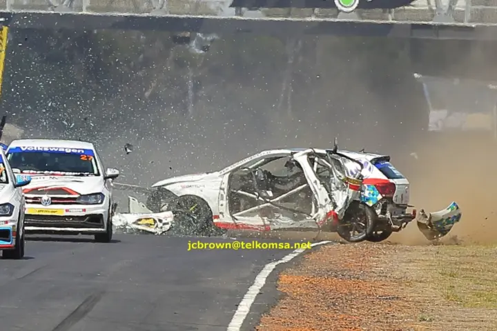 Polo Cup Crashes From Killarney [videos]