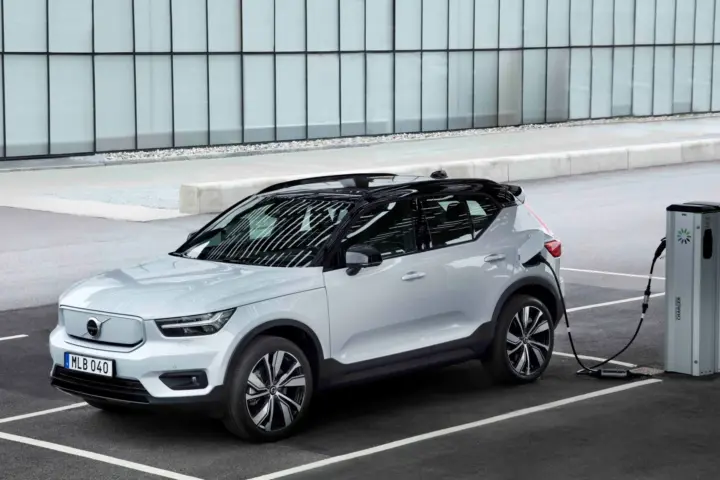 Volvo XC40 Recharge Electric SUV SA Pricing [w/video]