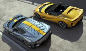 Ferrari 812 Competizione Twins Debut [w/video]