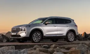 Revised Hyundai Santa Fe Introduced
