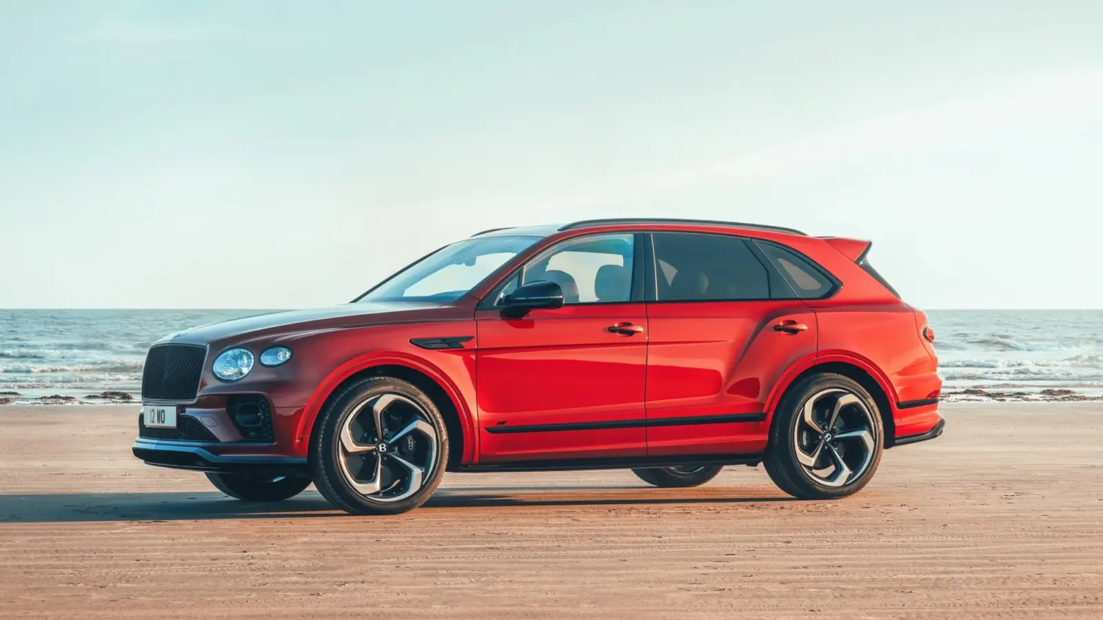 Sporty Bentley Bentayga S Debuts