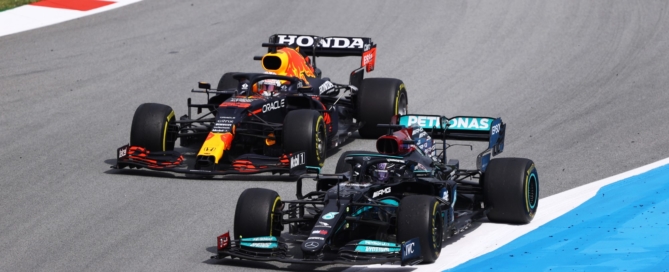 F1 Review Spain 2021 pass for the lead