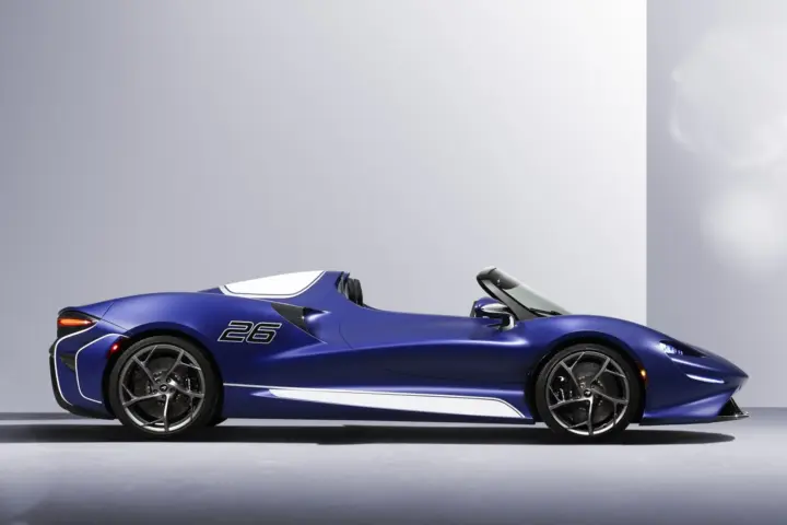 McLaren Elva With Windscreen Unveiled [w/video]