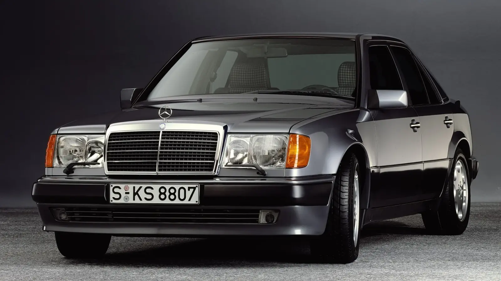 Mercedes-Benz 500E, The Porsche Merc [videos]
