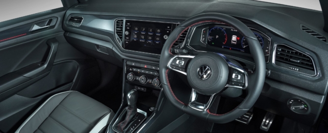 Volkswagen T-Roc 2,0 4Motion R-Line interior