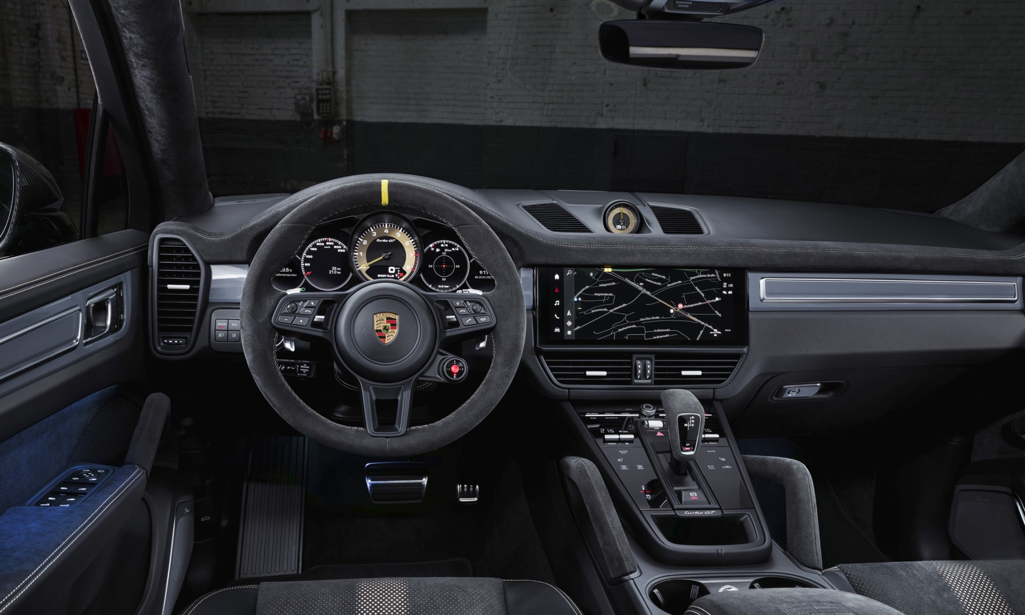 Porsche Cayenne Turbo GT interior