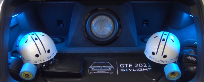 VW Golf GTE Skylight boot