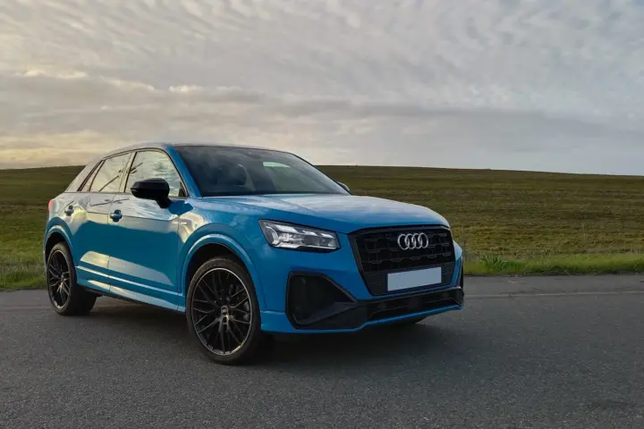Audi Q2 35 TFSI S-Line Driven