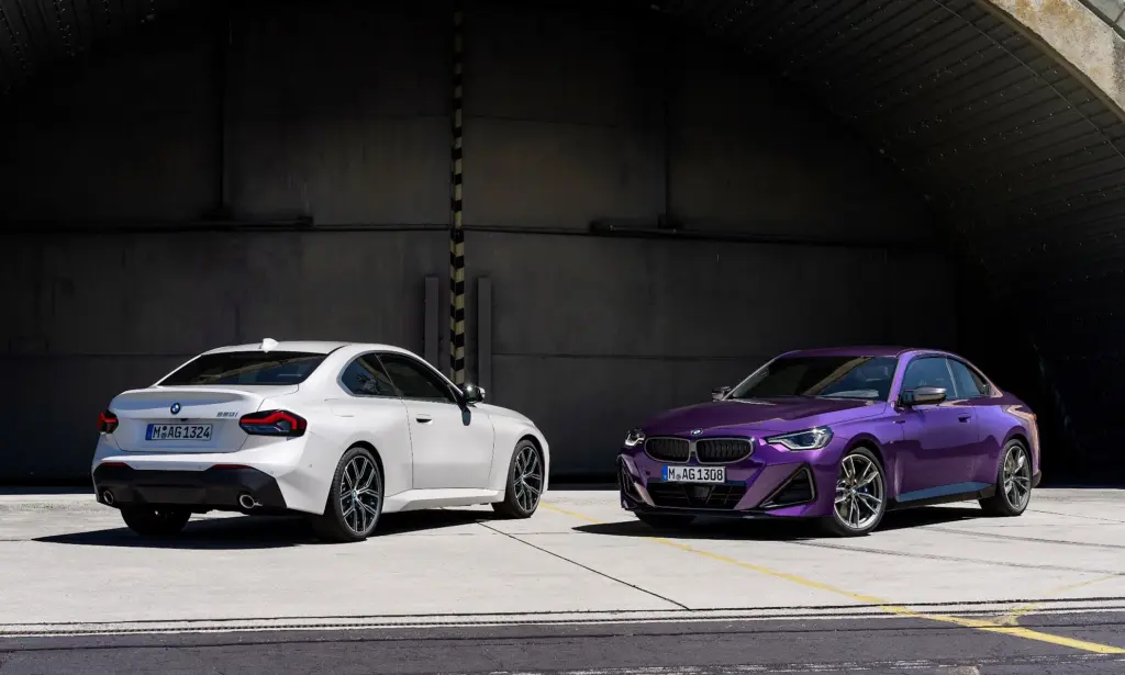 BMW 2 Series Coupe Finally Breaks Cover [w/video]
