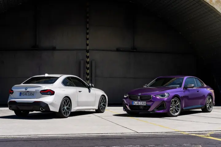BMW 2 Series Coupe Finally Breaks Cover [w/video]