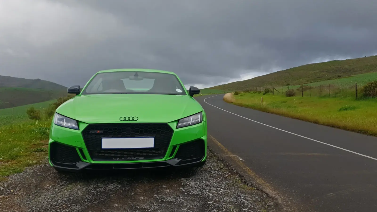 Audi TT RS Driven