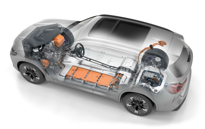 BMW iX3 drivetrain