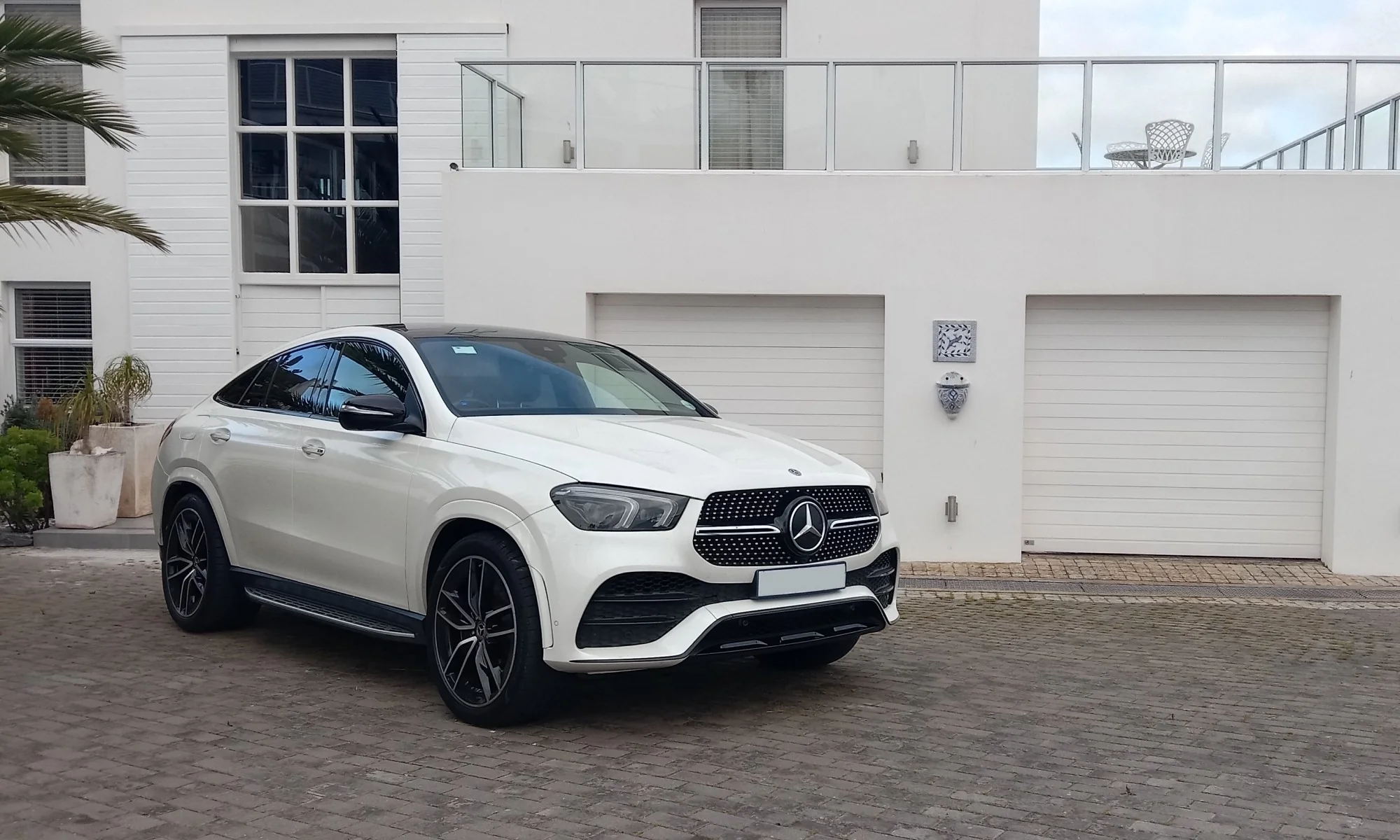 Mercedes-Benz GLE400d Coupé driven