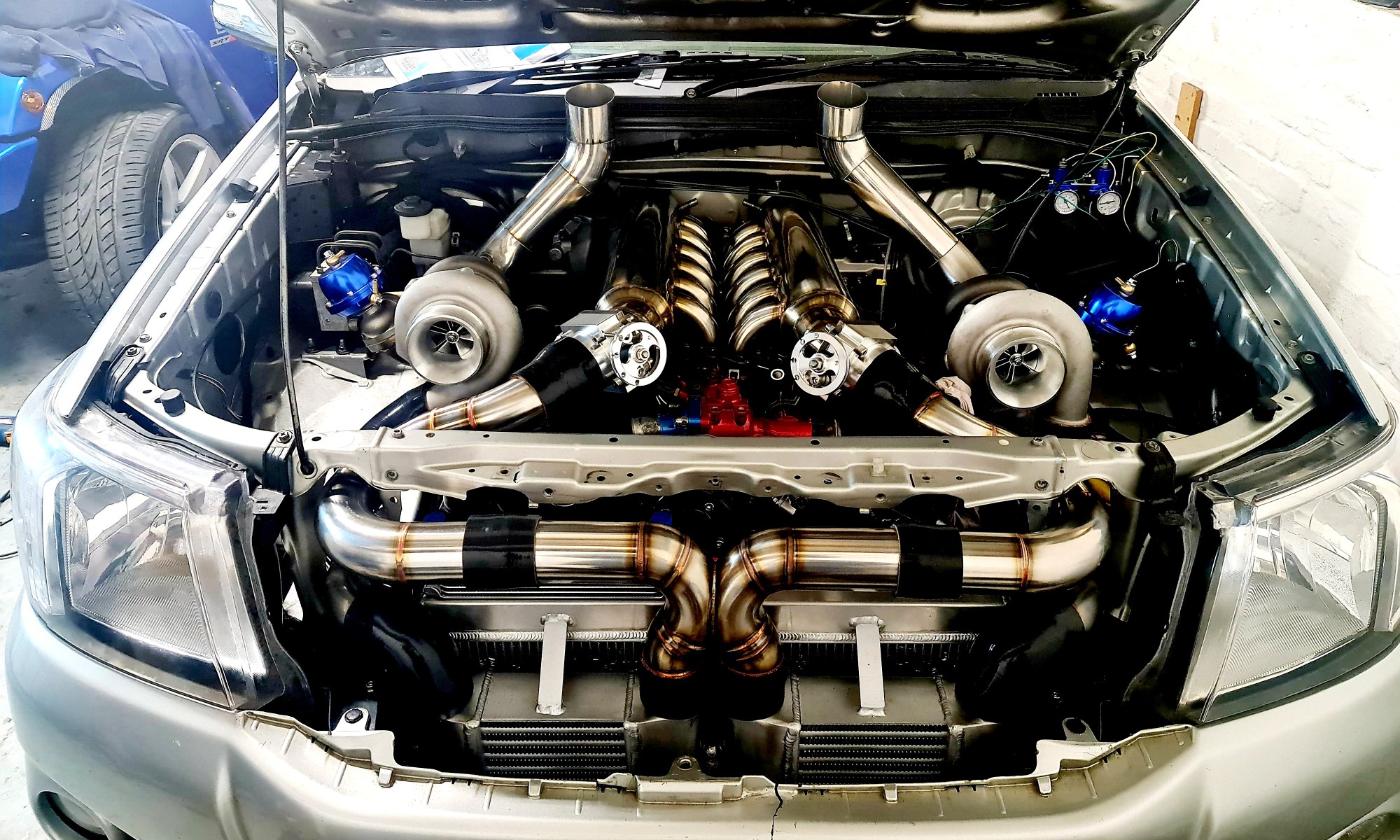 Twin-turbo V12 Toyota Hilux engine bay