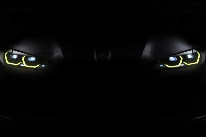 BMW M4 CSL Teaser Image Drops