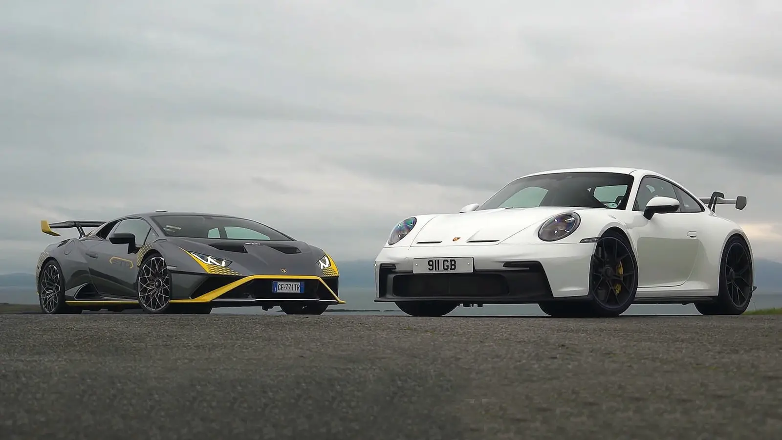 Porsche 911 GT3 vs Lamborghini Huracan STO Track Battle [video]