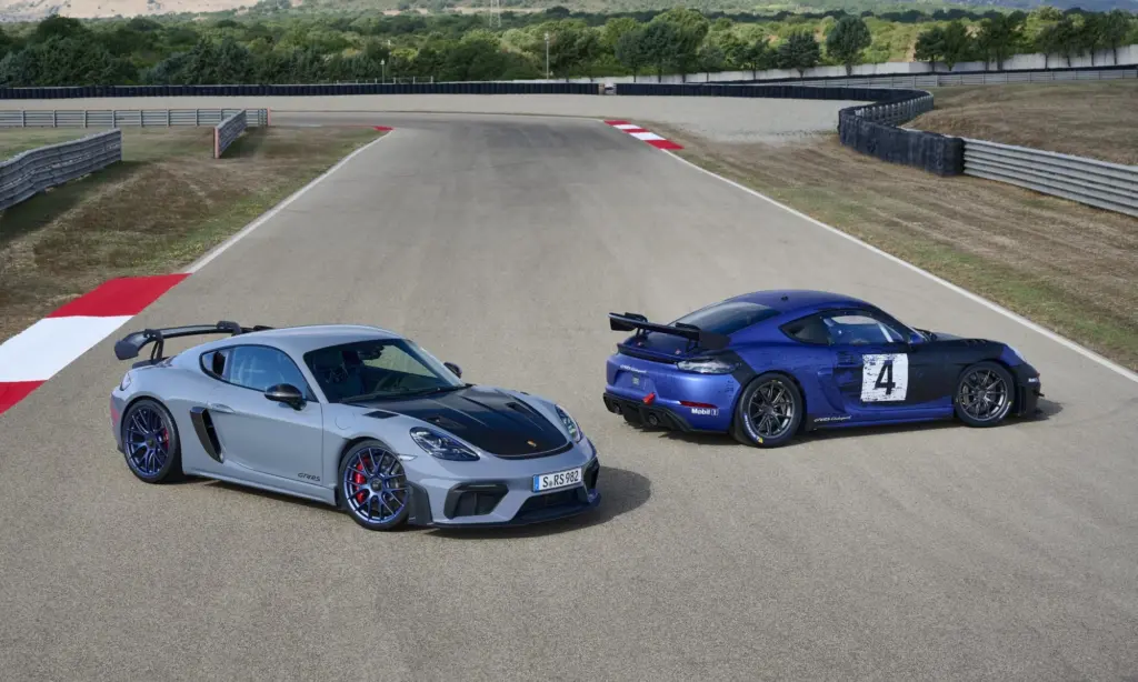 Cayman GT4 RS and GT4 RS Clubsport Debut [w/video]