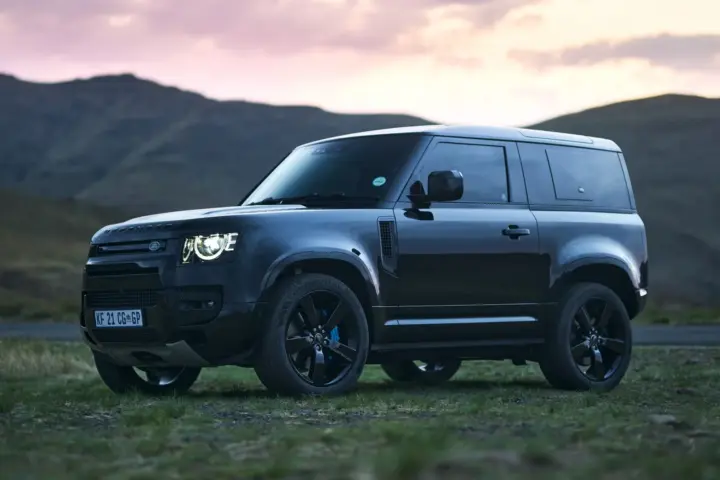 Land Rover Defender V8 Now In SA [w/video]