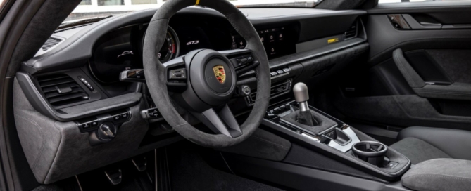 Porsche GT3 with Le Mans winning livery interior