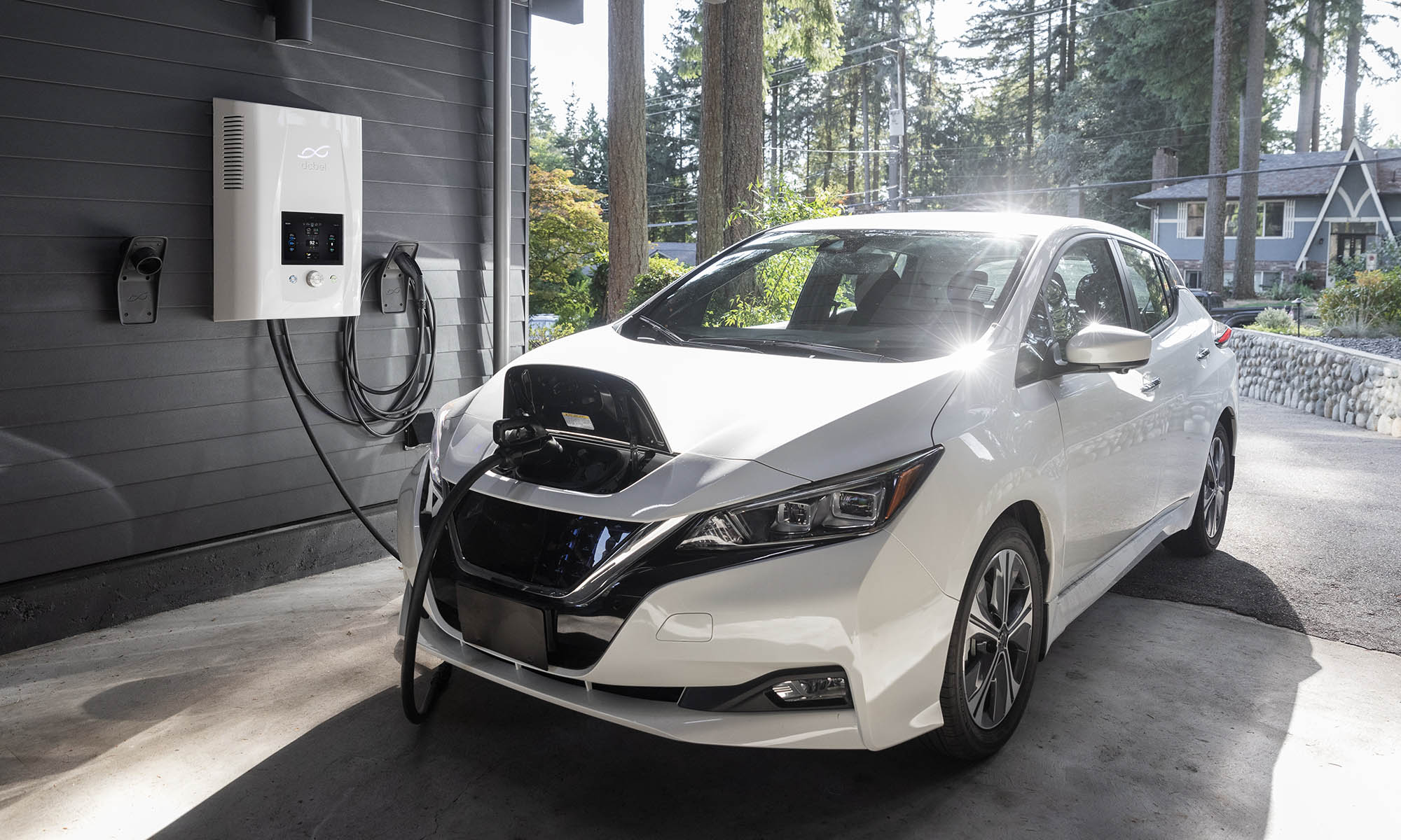 04-electric-cars electric cars charging