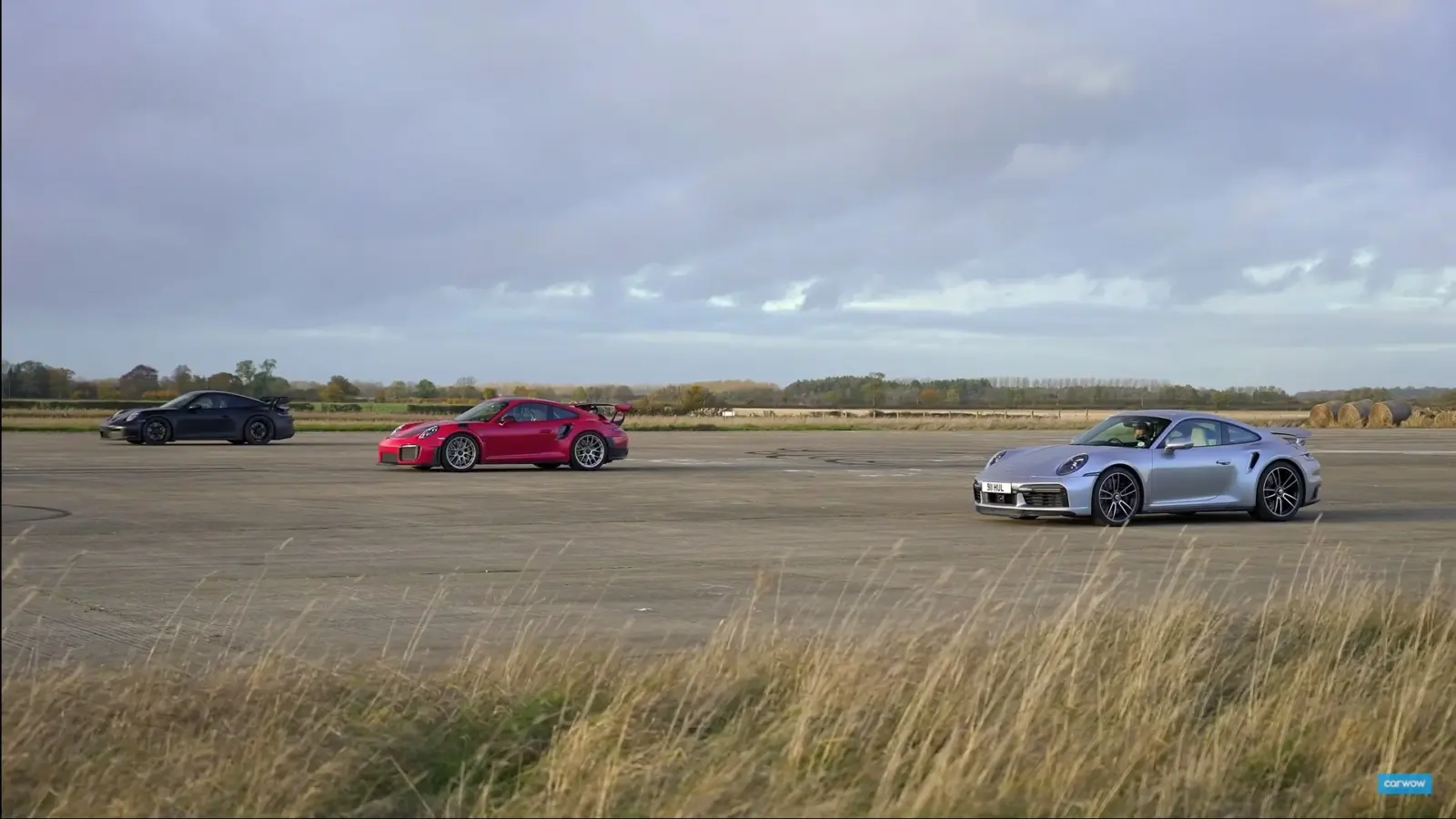 Heavyweight Porsche 911 Drag Race [video]