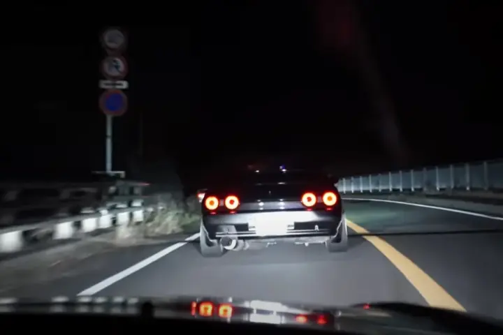 Chasing Real-life Initial D [video]