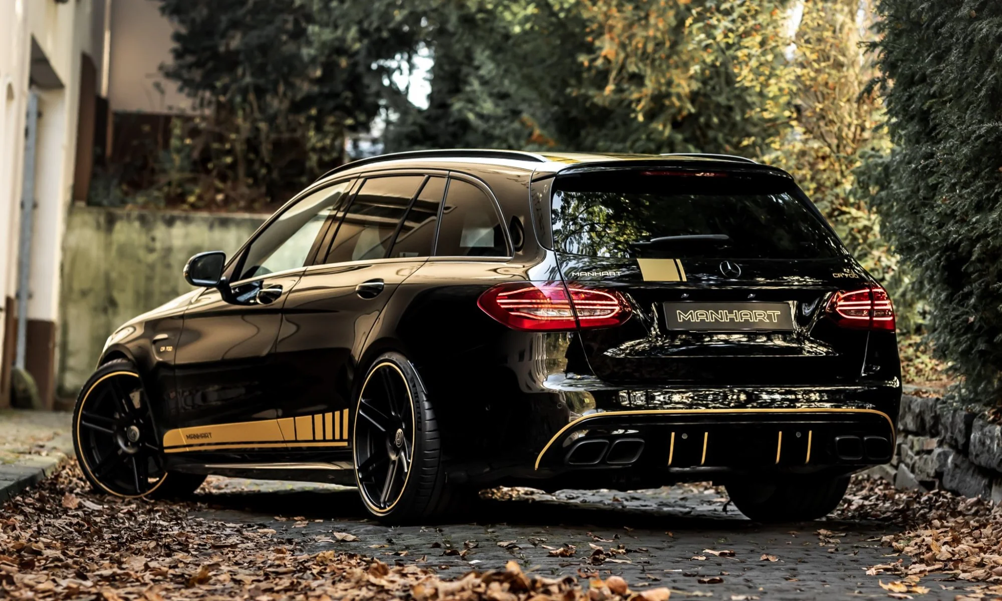 Manhart CR700 Wagon rear