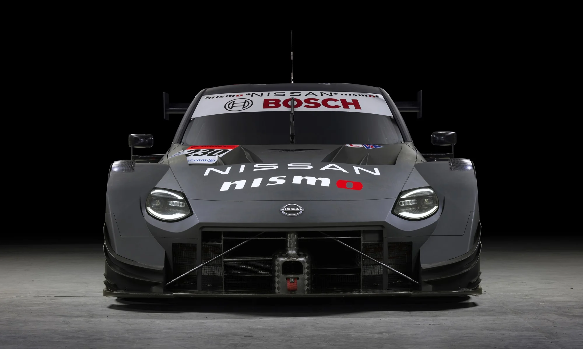 Nissan GT500 Racecar front