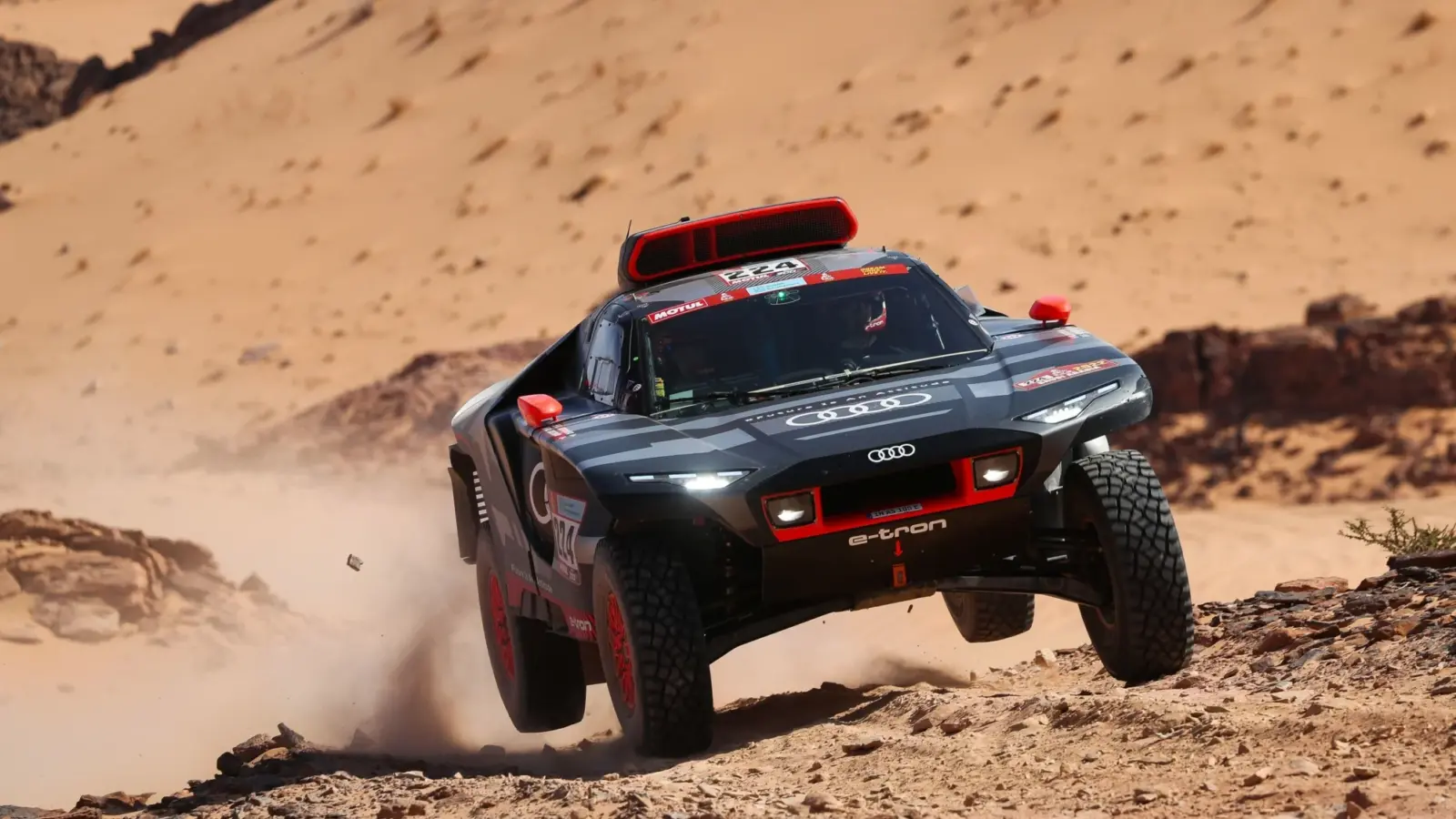 2022 Dakar Stage 10 [w/video]