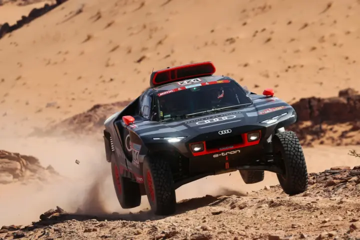 2022 Dakar Stage 10 [w/video]