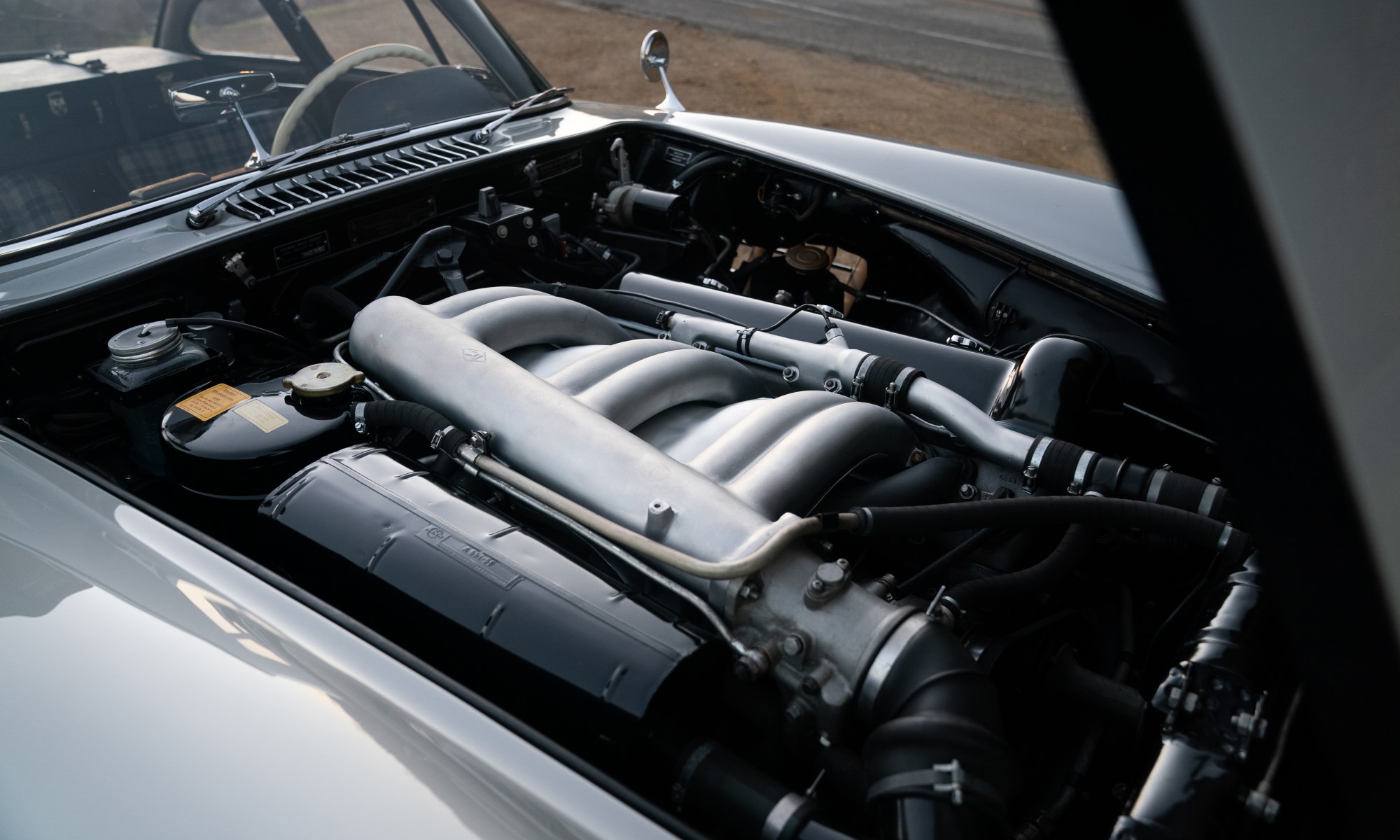 Lightweight Mercedes-Benz 300SL Gullwing engine
