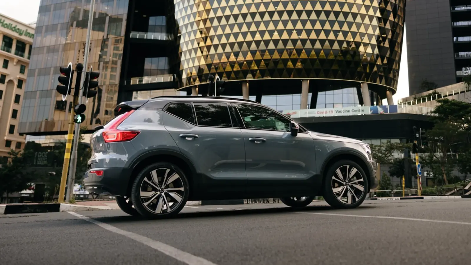 Volvo XC40 P8 Recharge Now in SA