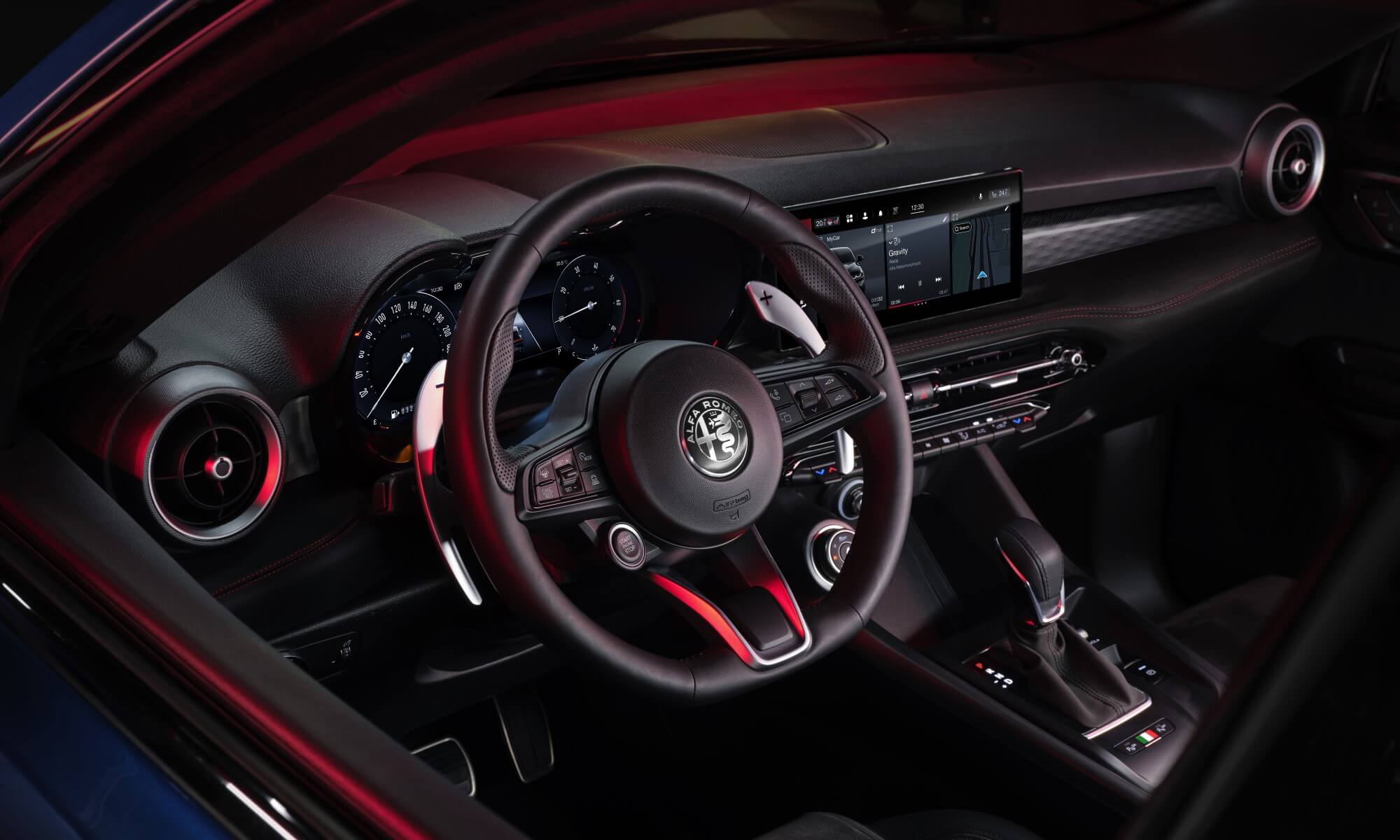 Alfa Romeo Tonale SUV Unveiled interior