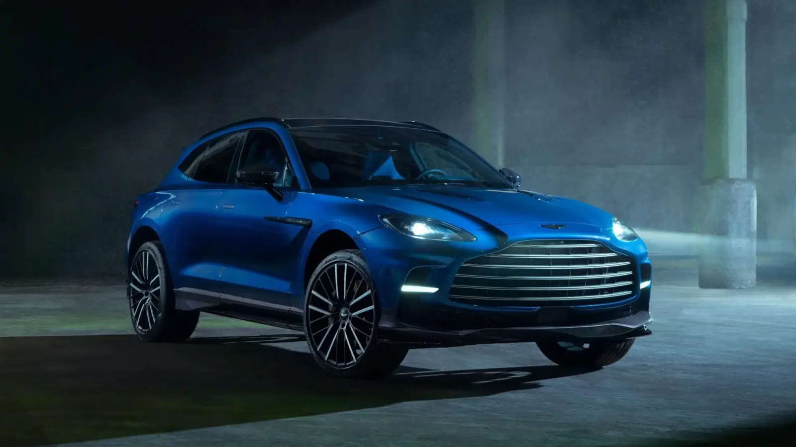 Aston Martin DBX707 – World’s Most Powerful SUV