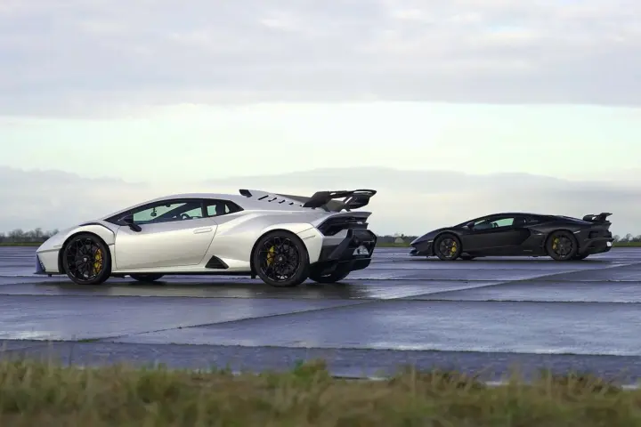 Lamborghini Track Special Drag Race [video]